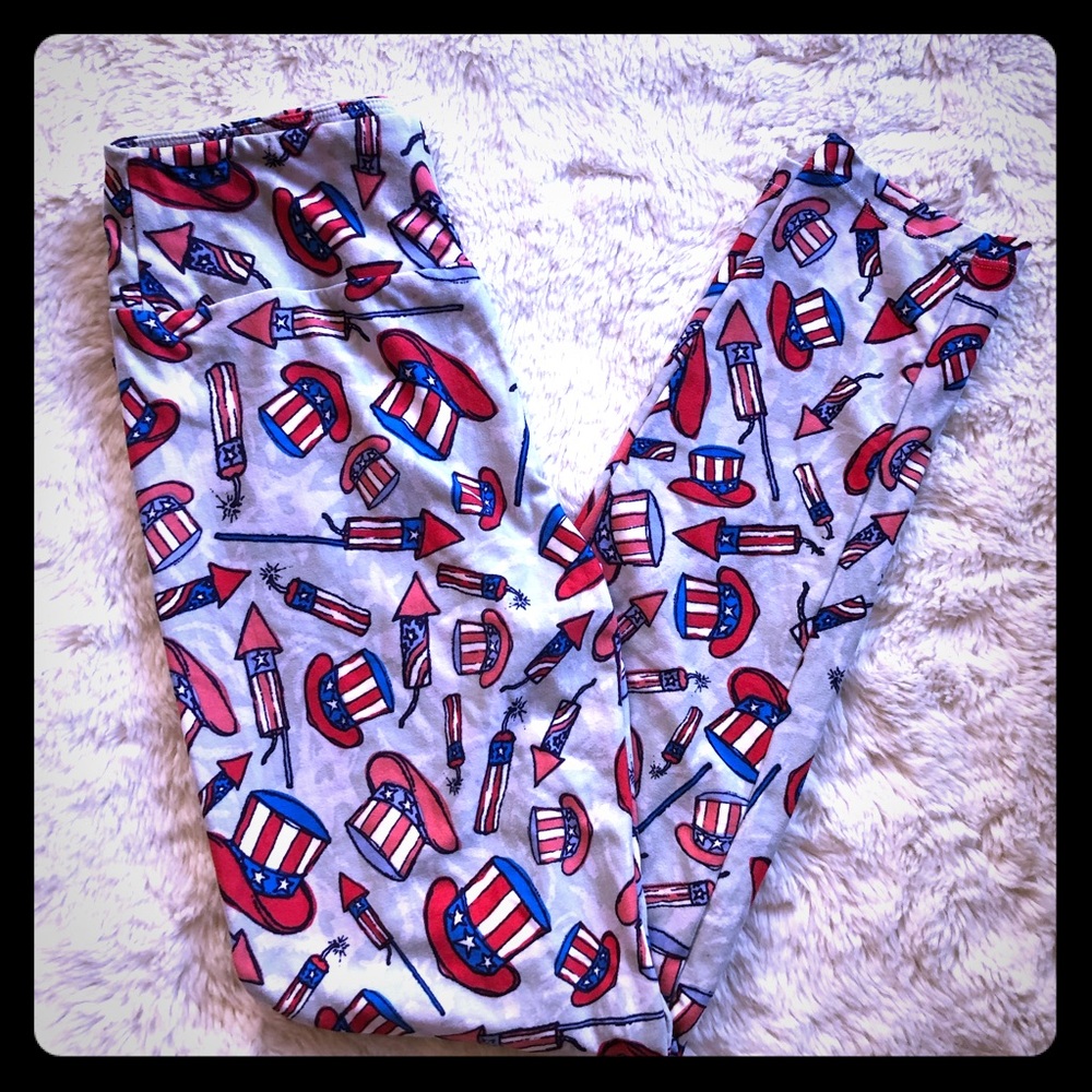LuLaRoe Americana Leggings O/S